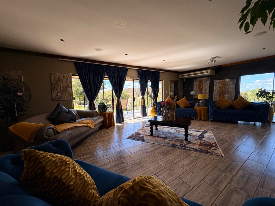 Commercial Property for Sale in Wilkoppies North West